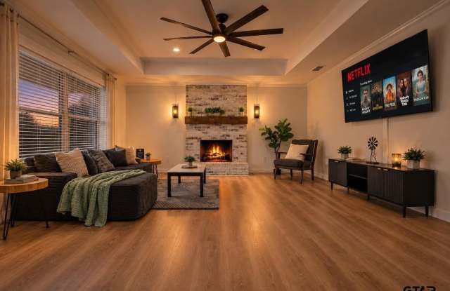 10801 Harvest Wood Dr Gallery 1