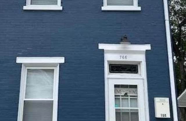 766 QUEEN STREET - 766 Queen Street, Pottstown, PA 19464