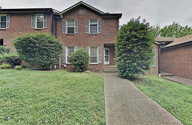 424 Huntington Ridge Dr Gallery 3