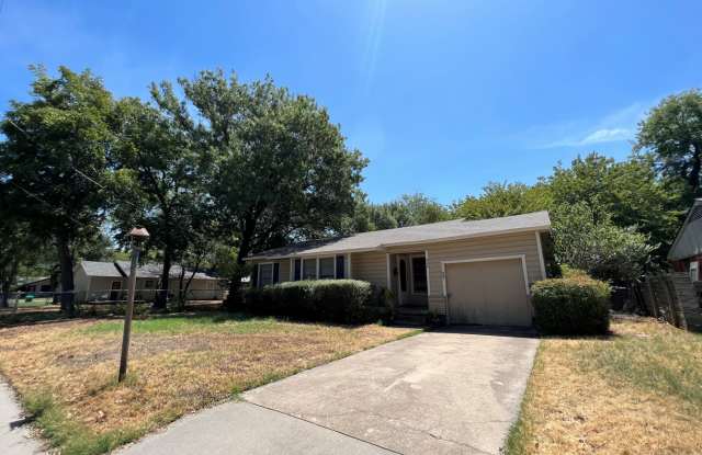 809 Crescent St - 809 Crescent Street, Denton, TX 76201