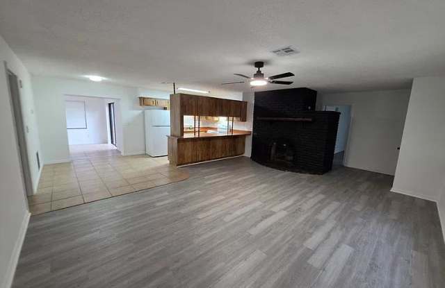5871 Northwest 61st Court Gallery 2