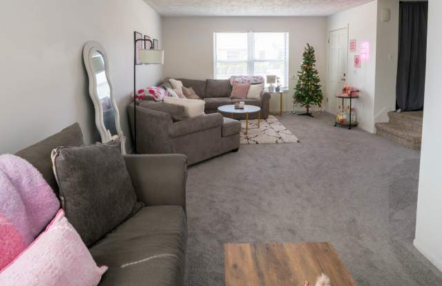 915 Burcham Drive - 915 Gallery 4