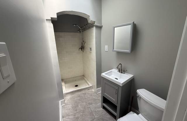 1068 Kaighns Avenue - 2 photos photos