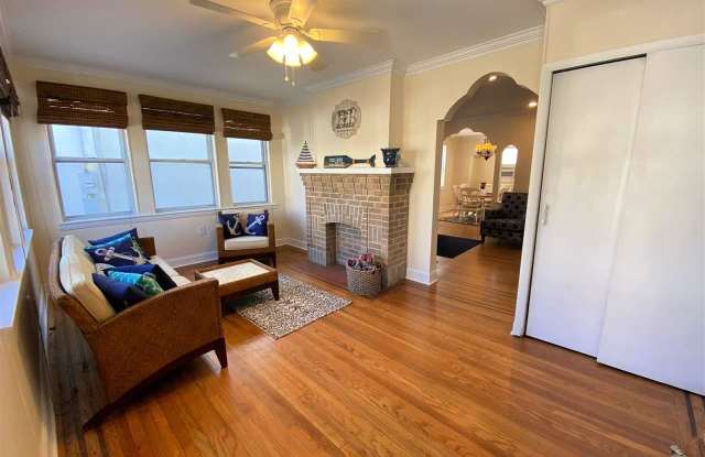 104 N Martindale Ave Gallery 4