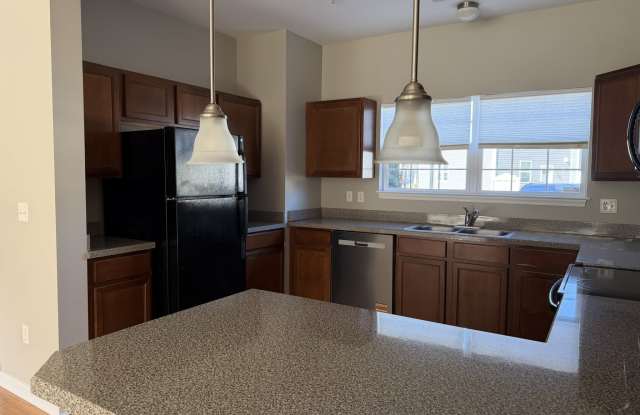 1140 Fairview Ln Gallery 4