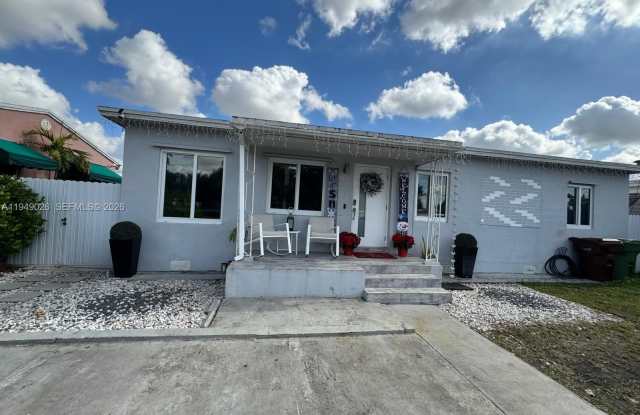 3551 Palm Ave photos photos