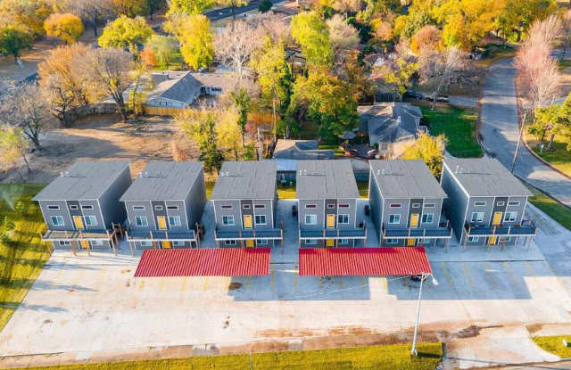 2019 West 13th Street North - 100 photos photos