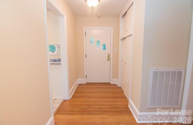 1000 Jefferson Drive Gallery 3