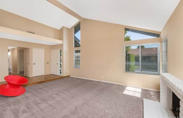 24341 Lake Shore Lane Gallery 4
