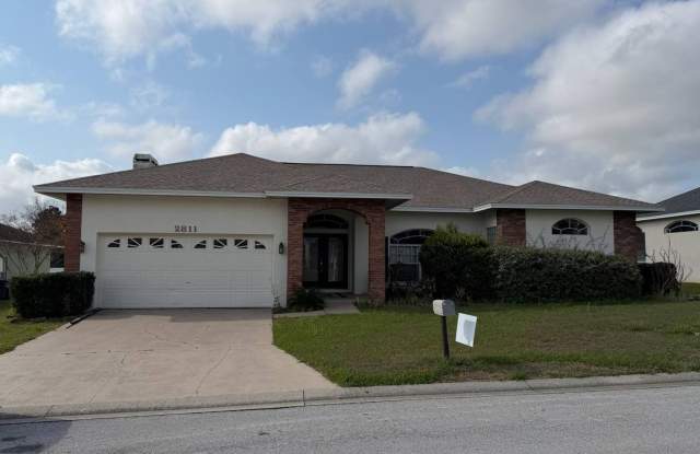 Welcome to your private Florida retreat in Lakeland! - 2811 Highview Bend, Polk County, FL 33812