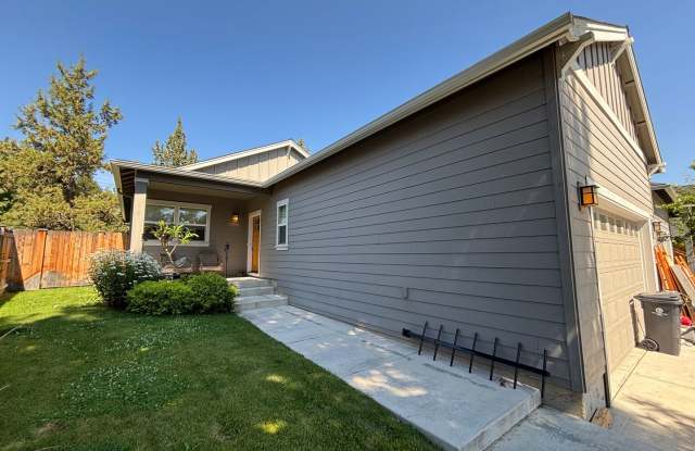Single Level 3 Bed/2 Bath Home in SE Bend photos photos