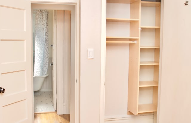 1063 E Harrison St - 1063 E Harrison St, Seattle, WA 98102