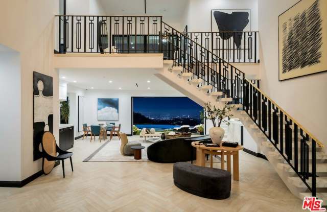 10932 Savona Rd Gallery 2