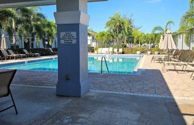 8513 Bernwood Cove Loop Gallery 3