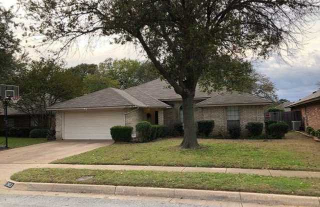 2603 Bayberry Lane - 2603 Bayberry Lane, Euless, TX 76039