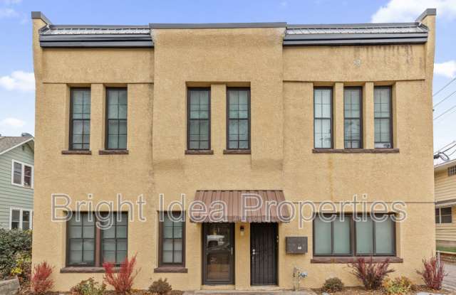 745 Margaret Street - 4 photos photos