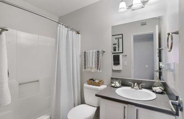 47Seventy Settler's Point Apartments Gallery 4