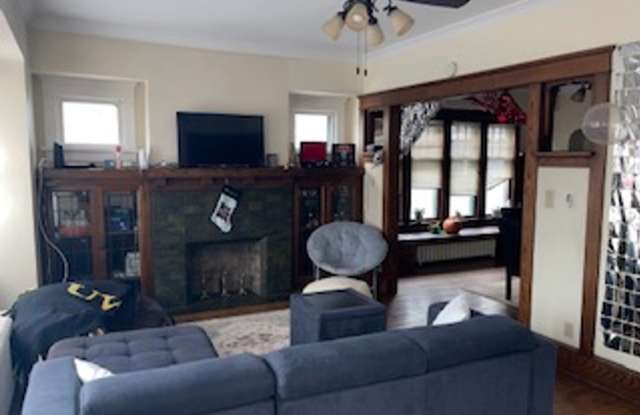 Maryland Upper steps to UWM - 3023 North Maryland Avenue, Milwaukee, WI 53211 Maryland Upper steps to UWM - 3023 North Maryland Avenue, Milwaukee, WI 53211