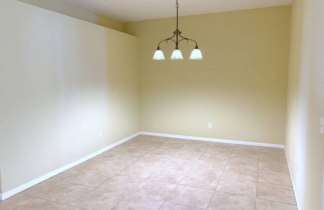 10126 Mowry Lane Gallery 3