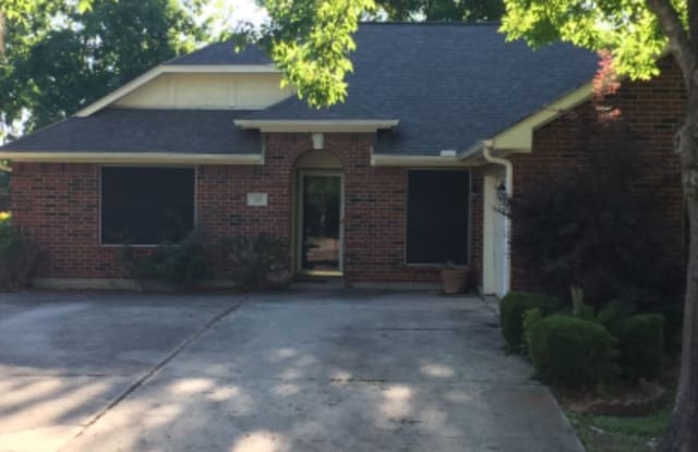 326 south 15 street - 326 South 15th Street, La Porte, TX 77571