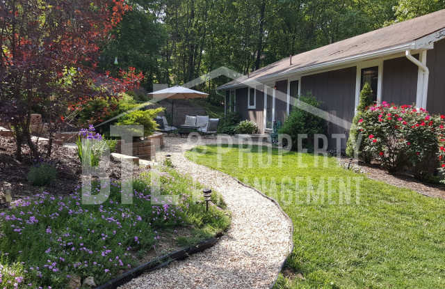 Furnished Kimberling City Duplex! ALL UTILITIES INCLUDED! photos photos