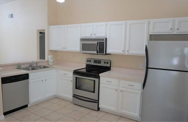 2904 Twin Oaks Dr Gallery 2