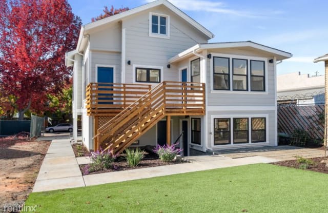 5832 Marshall St - 5832 Marshall Street, Oakland, CA 94608