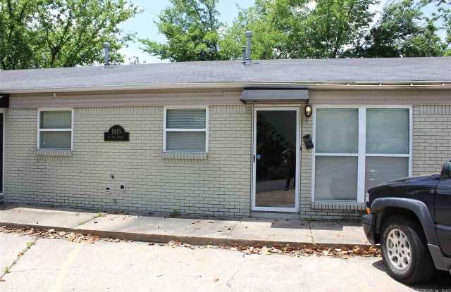 1915 W 2nd Street - 1915 West 2nd Street, Little Rock, AR 72205