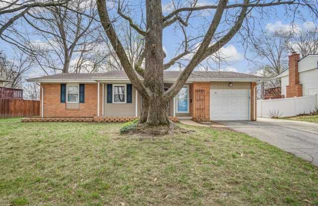 33 Vanderbilt Place photos photos