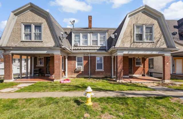 28 Parkwood Boulevard photos photos