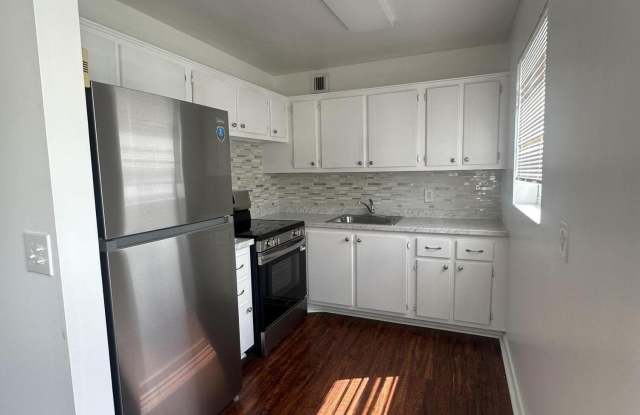 195 WINDSOR I Gallery 2