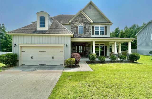 4033 Hunting Path Drive - 4033 Hunting Path Drive, Hope Mills, NC 28348