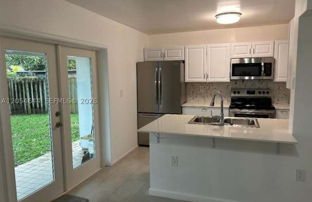 20901 SW 103rd Ct Gallery 3