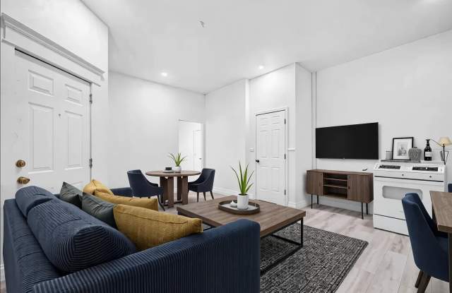 526 W Munson photos photos 526 W Munson photos photos