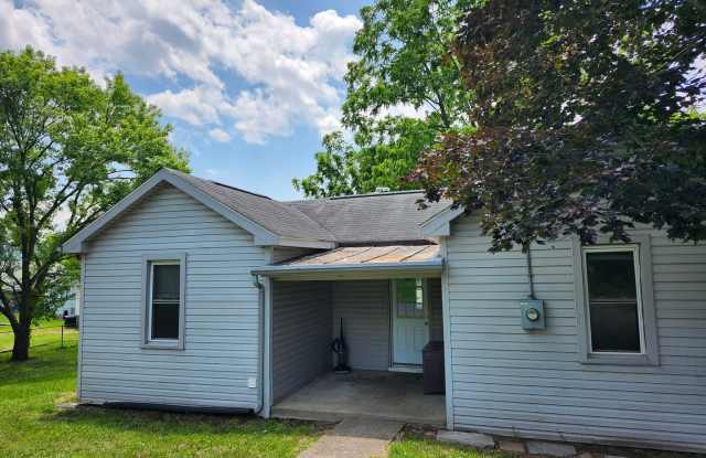 Single family 2 BR, 1 Bath House in Elkton for Rent - 133 North Street, Elkton, VA 22827