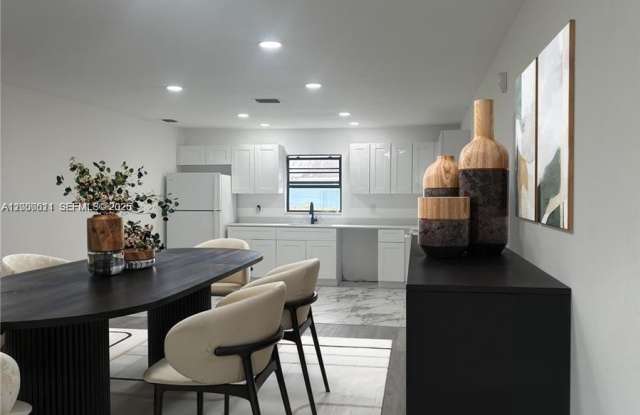 6560 SW 49th St photos photos