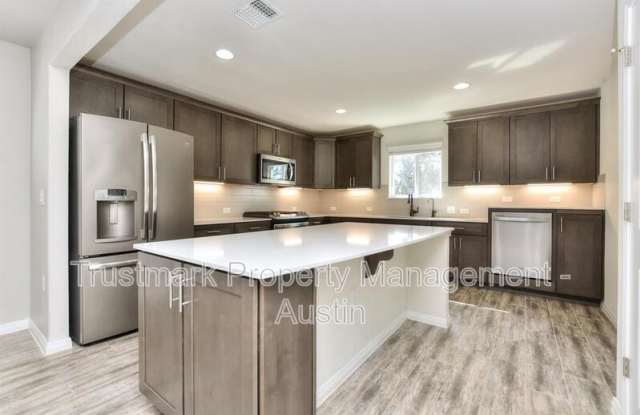 220 Comal Lane photos photos