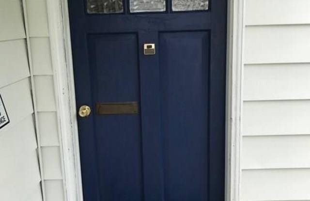 5 Plaza Drive Gallery 2