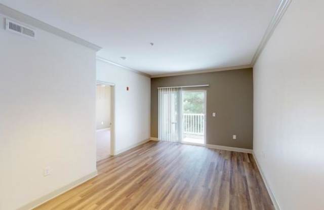 139 Foxborough Blvd. Gallery 3