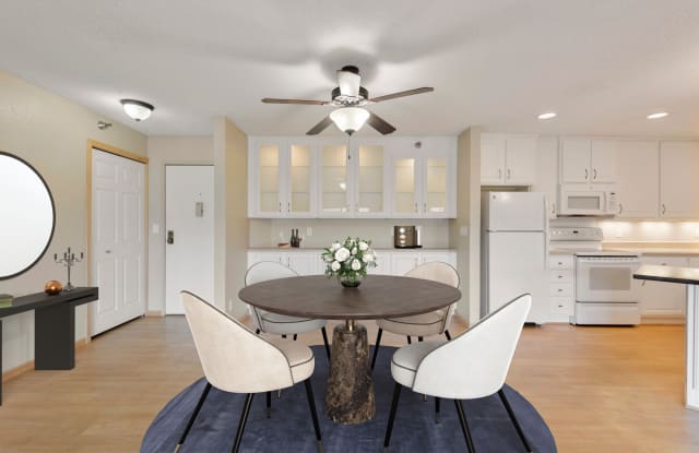 Lakewood Hills Gallery 2