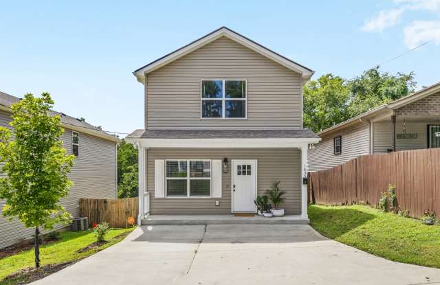1835 Glade Street photos photos