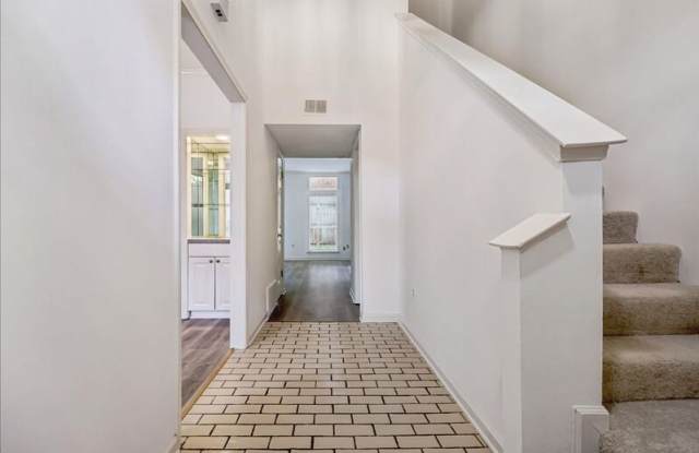 1694 Belvedere Court Gallery 4