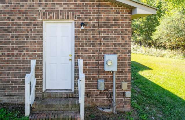 Two Bedroom Home! Gallery 4