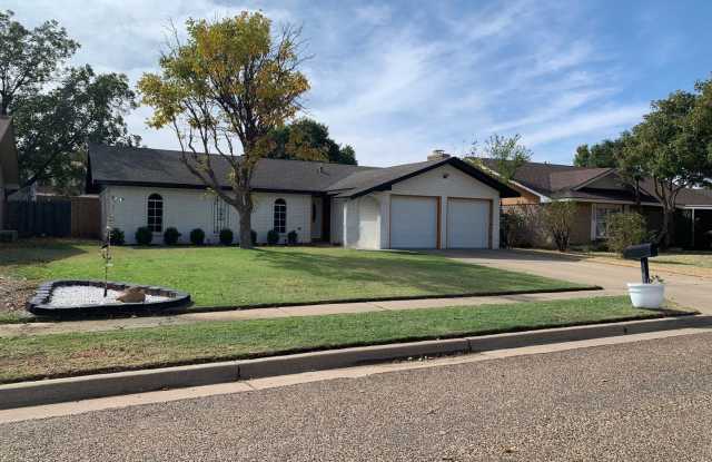 FOR LEASE - 3/2/2 - WEST LUBBOCK HOME photos photos