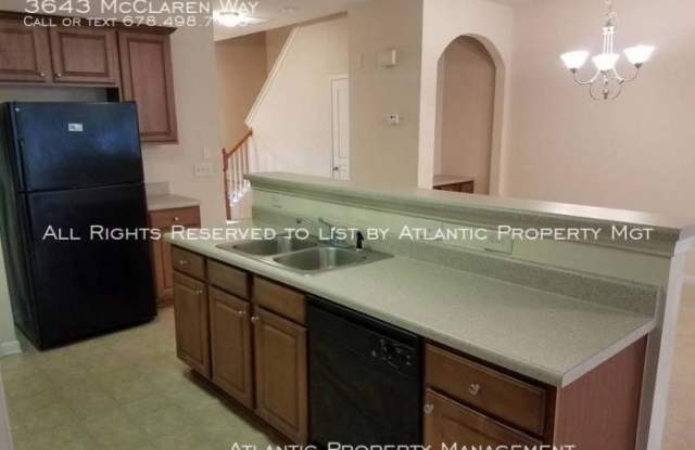 3643 McClaren Way Gallery 4