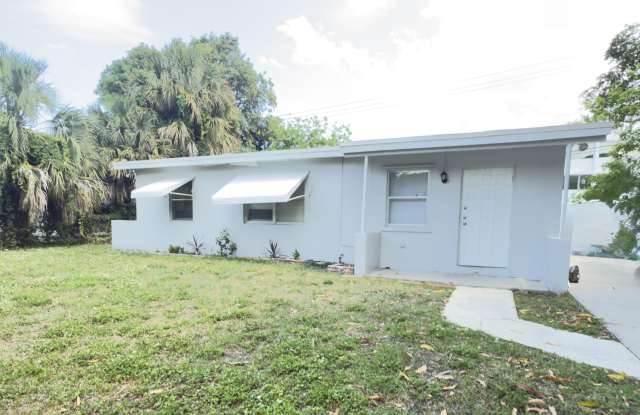 3530 NW 1ST Court NW Gallery 2