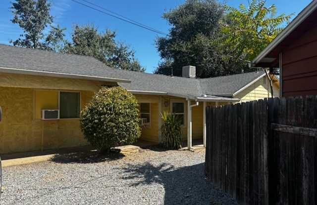 3 Bedroom Home w/ Garage photos photos