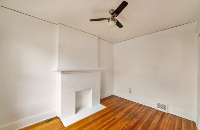 525 East 6th Avenue Gallery 3