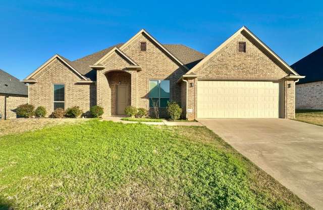 Stunning 3 Bed 2 Bath in South Tyler! photos photos
