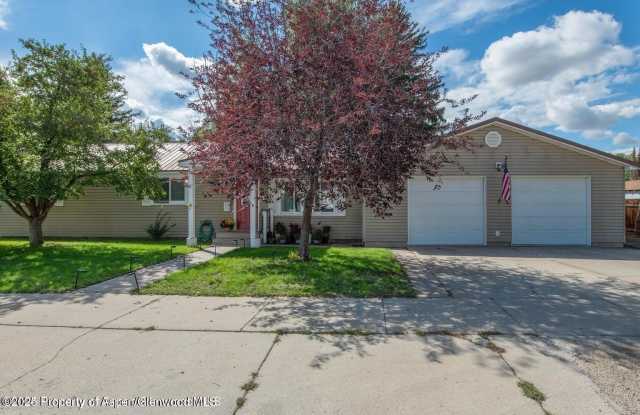 750 Breeze Street photos photos